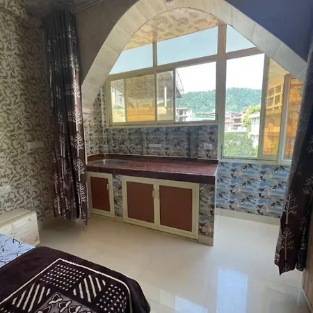 Art Bliss Hostel Rishikesh Exterior photo