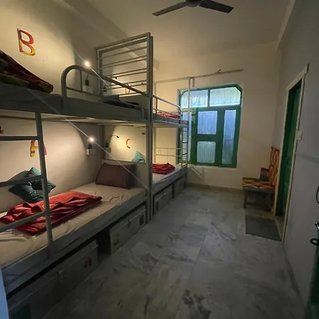 Art Bliss Hostel Rishikesh Exterior photo