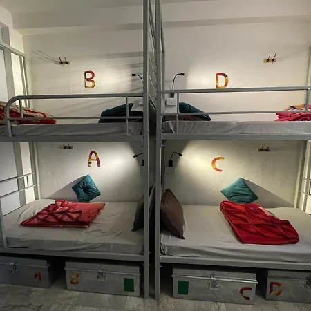 Art Bliss Hostel Rishikesh Exterior photo
