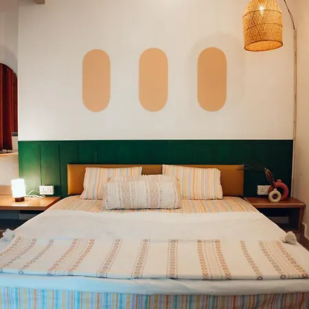 Art Bliss Hostel Rishikesh Exterior photo
