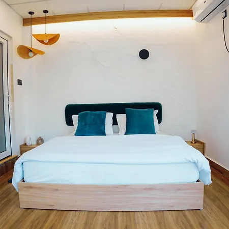 Art Bliss Hostel Rishikesh Exterior photo